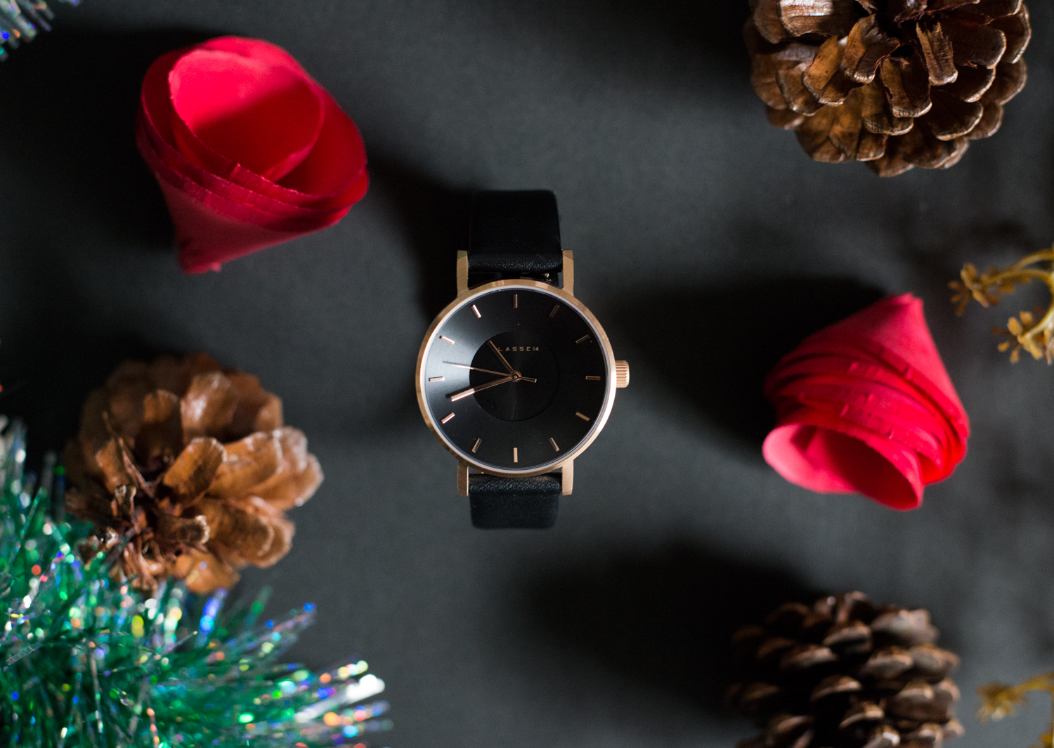ユニークさと美しさを1本の腕時計に KLASSE14「VOLARE DARK ROSE」【PR 